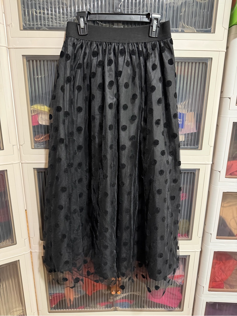 SHEIN Black Polka Dot Midi Skirt with Elastic Waistband